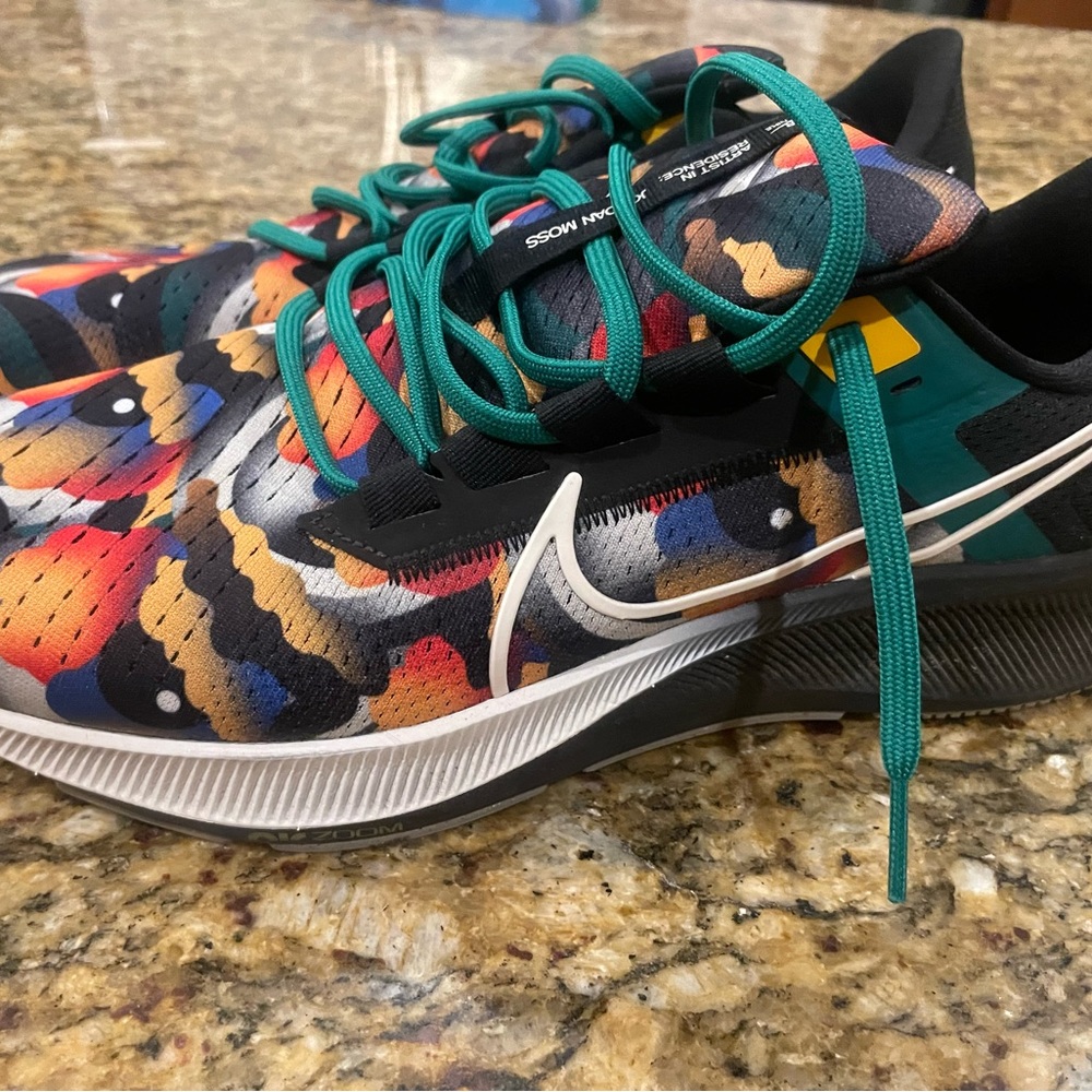 Nike Pegasus 38 Jordan Moss